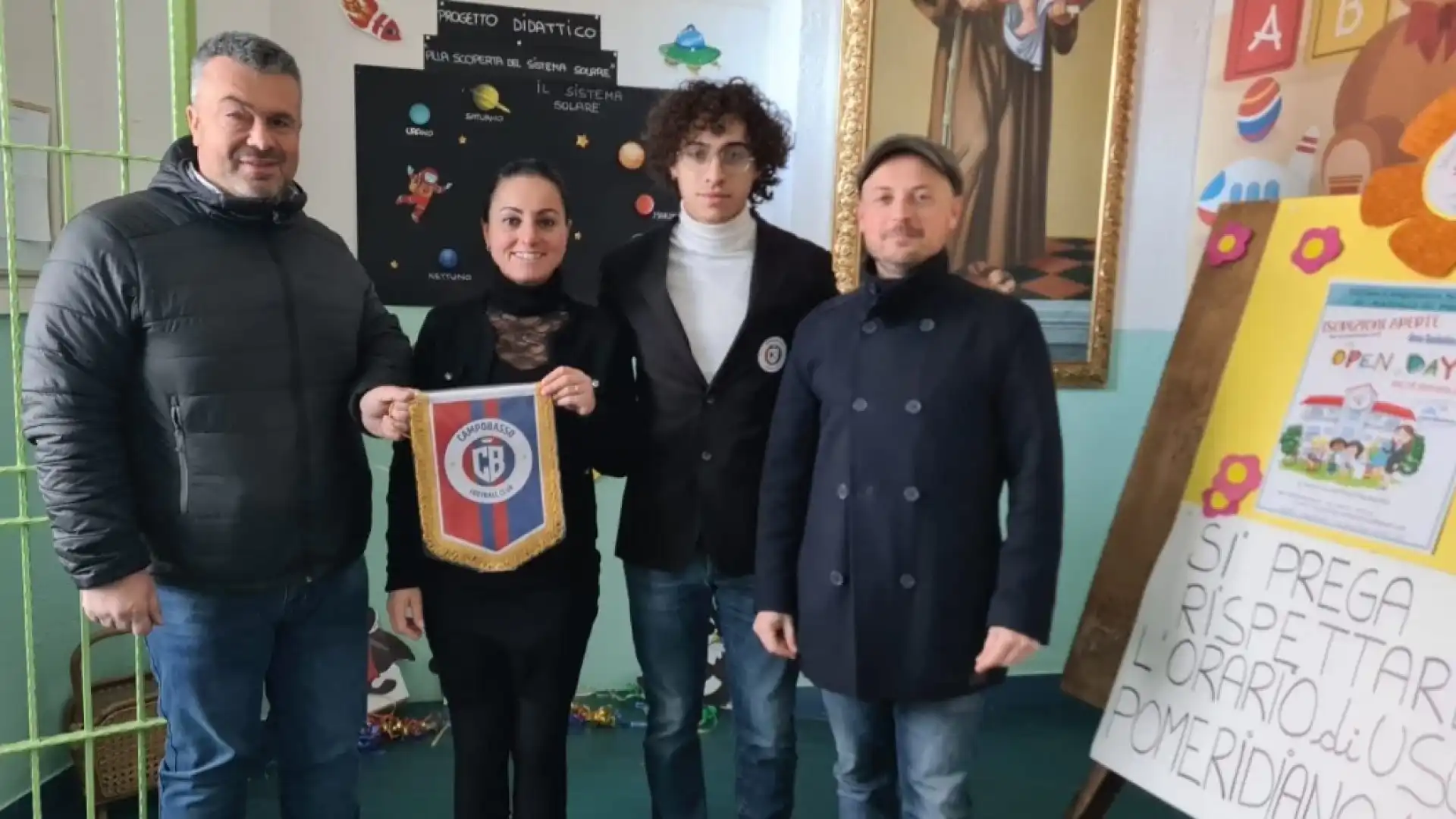 Il Campobasso Football Club in visita alla scuola dell’infanzia Sant’Antonio Di Padova.